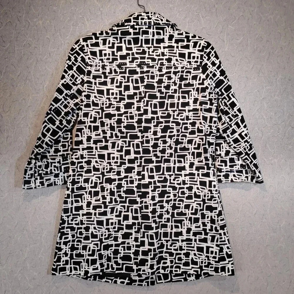 Cleo Petites Black & White Geometric Design Blazer  NWOT in Size Small - Picture 7 of 11